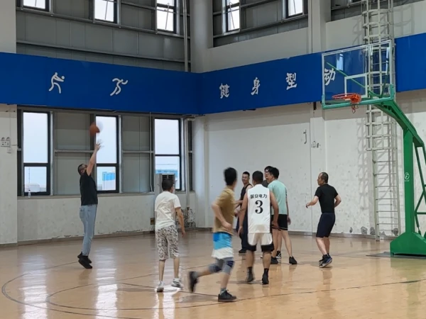 为什么篮球不同位置需要不同的训练重点_1